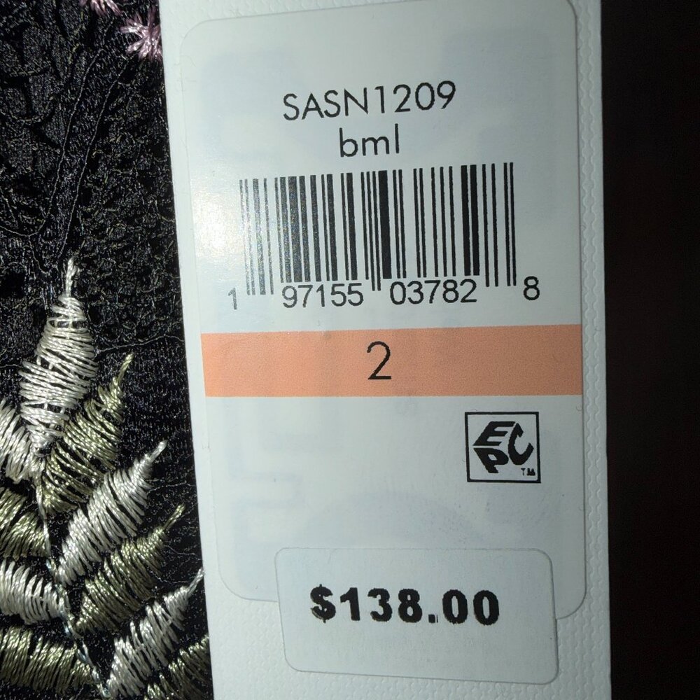 Siena size 2 lace/embroidered  midi dress - Picture 3 of 4